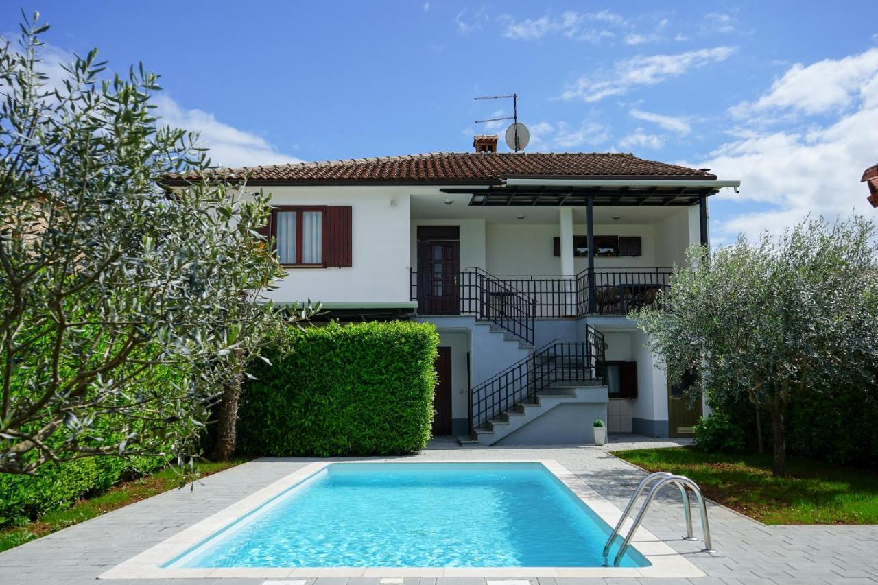 Leon With Private Pool Villa Sveti Petar u Sumi Exteriör bild